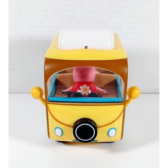 Peppa Pig Camper van & 2 Figures Toy Play Set - Picture 2 of 6